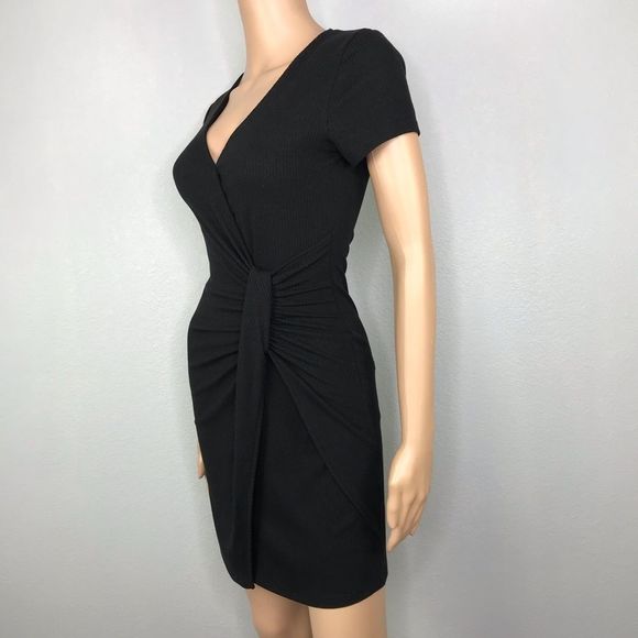 Ribbed bodycon dress with front twist - Picture 6 of 7